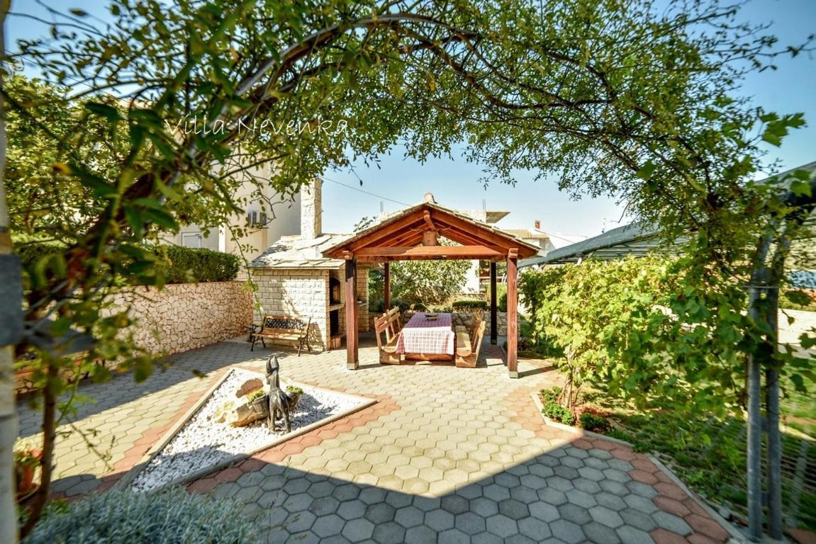 Apartments Villa Nevenka روغوزنيكا المظهر الخارجي الصورة